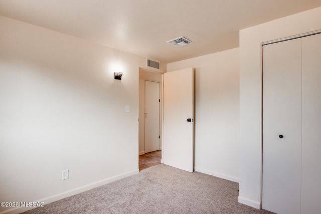 743 W Milton Street, Tucson, AZ 85706
