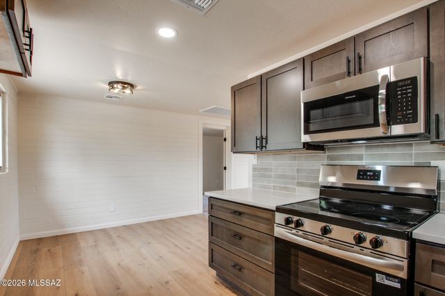 743 W Milton Street, Tucson, AZ 85706