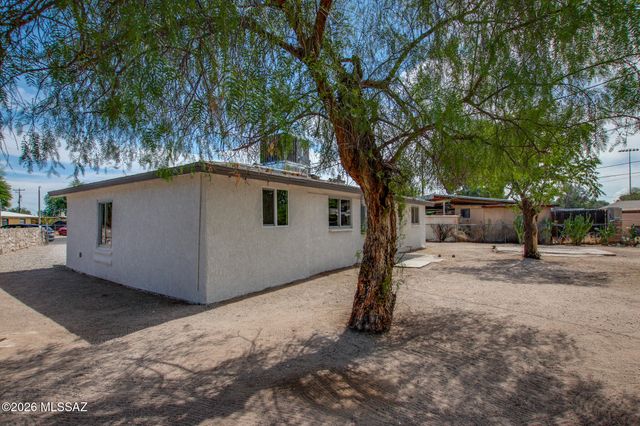 743 W Milton Street, Tucson, AZ 85706