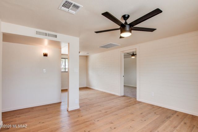 743 W Milton Street, Tucson, AZ 85706