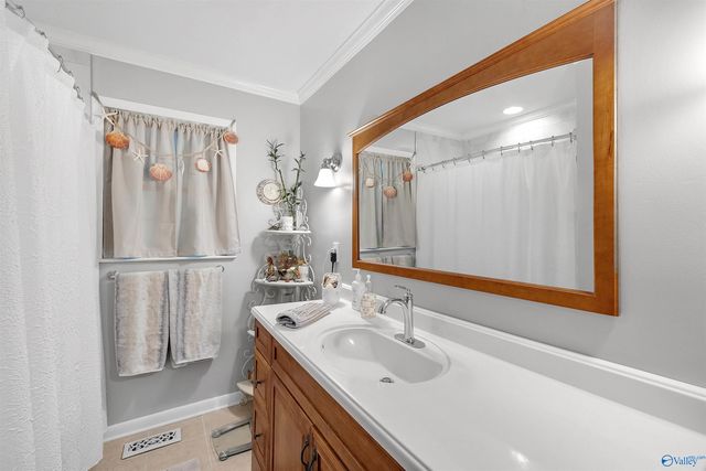 4602 Day Road SW, Decatur, AL 35603