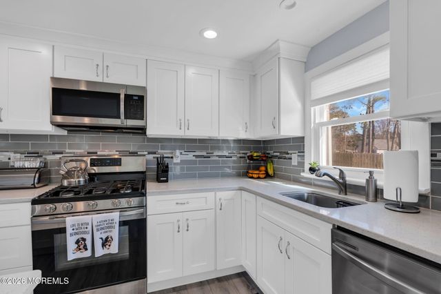 421 Forrest Avenue, Lanoka Harbor, NJ 08734