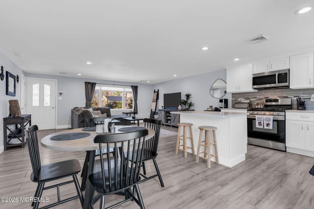 421 Forrest Avenue, Lanoka Harbor, NJ 08734