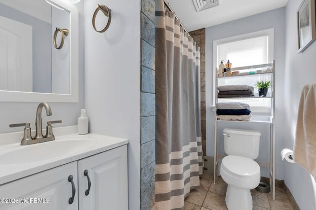 421 Forrest Avenue, Lanoka Harbor, NJ 08734