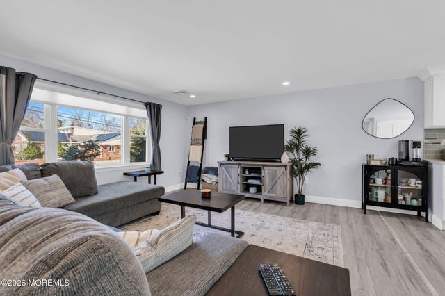 421 Forrest Avenue, Lanoka Harbor, NJ 08734