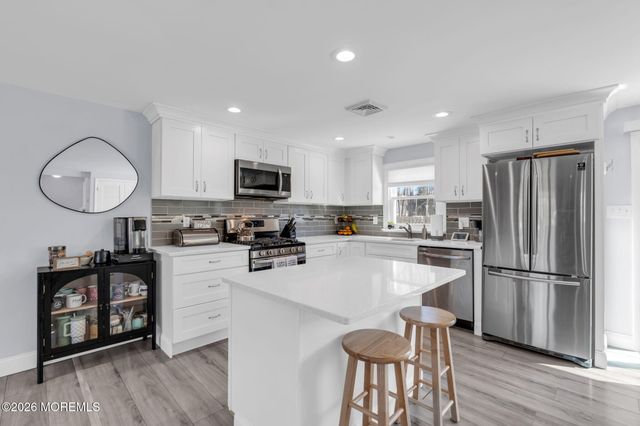 421 Forrest Avenue, Lanoka Harbor, NJ 08734