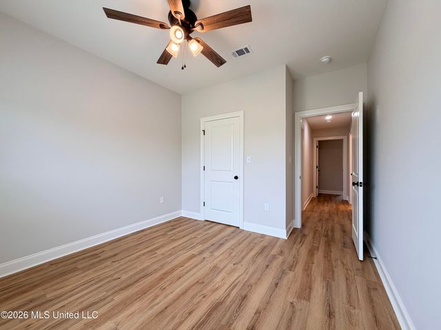 64 Meadow Breeze Road, Sumrall, MS 39482