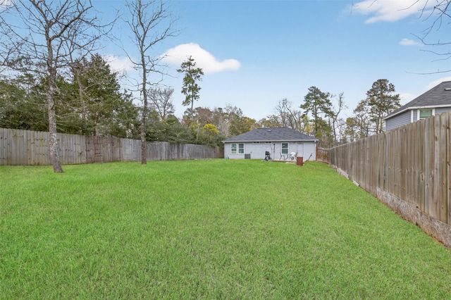 3940 Frontier Road, Willis, TX 77378