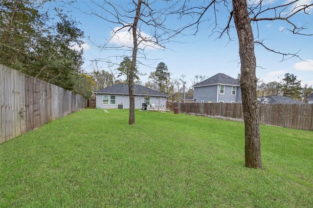 3940 Frontier Road, Willis, TX 77378