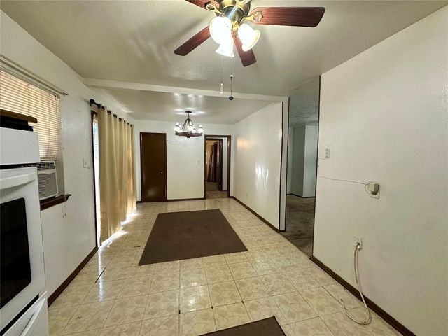 6404 S Byers Avenue, Oklahoma City, OK 73149