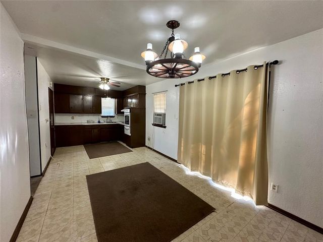 6404 S Byers Avenue, Oklahoma City, OK 73149