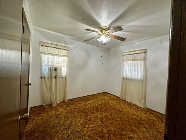 6404 S Byers Avenue, Oklahoma City, OK 73149