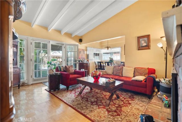 5737 Denny, North Hollywood, CA 91601