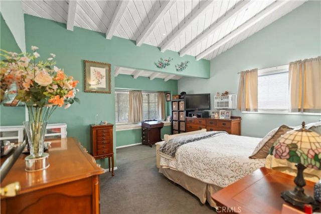 5737 Denny, North Hollywood, CA 91601