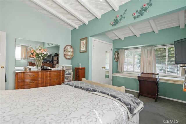 5737 Denny, North Hollywood, CA 91601