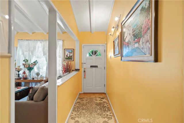 5737 Denny, North Hollywood, CA 91601