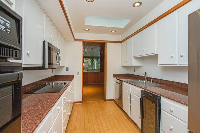 2427 Londonderry Road, Ann Arbor, MI 48104