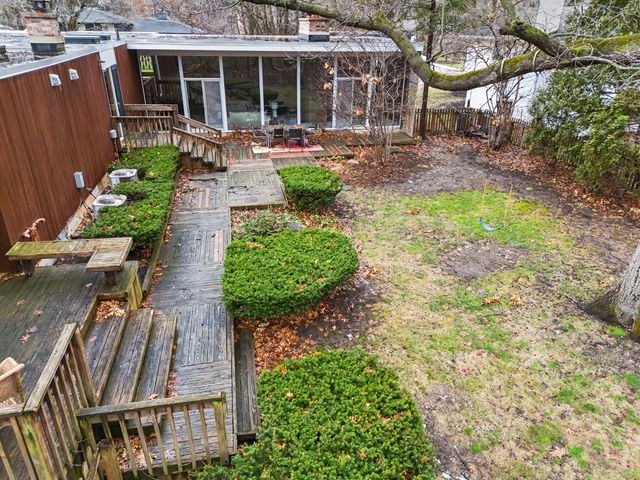 2427 Londonderry Road, Ann Arbor, MI 48104