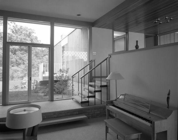 2427 Londonderry Road, Ann Arbor, MI 48104