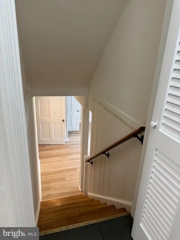5625 OGDEN RD, Bethesda, MD 20816