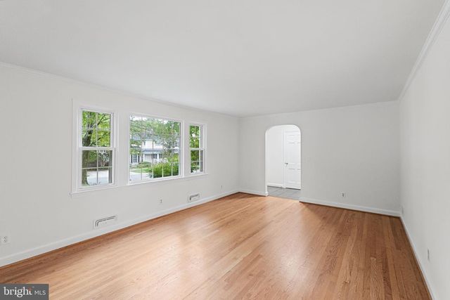 5625 OGDEN RD, Bethesda, MD 20816