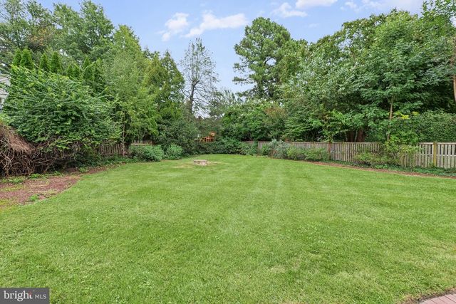 5625 OGDEN RD, Bethesda, MD 20816