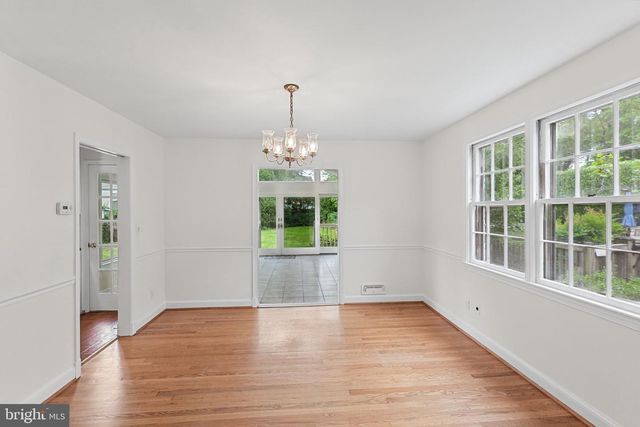 5625 OGDEN RD, Bethesda, MD 20816