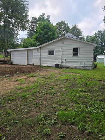 19947 Kelly Street, South Bend, IN 46637