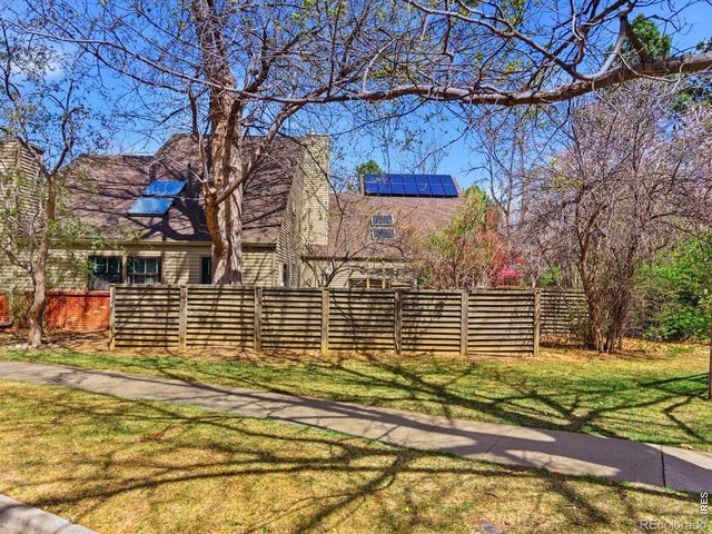 800 Racquet Lane, Boulder, CO 80303