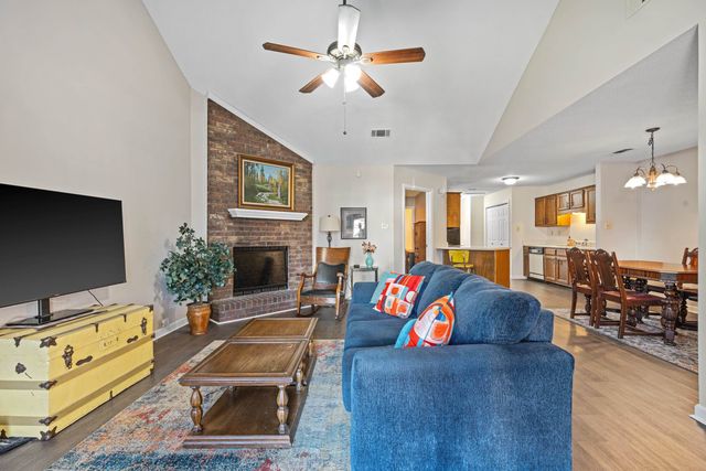 6631 MORNINGSGATE CV, Bartlett, TN 38135