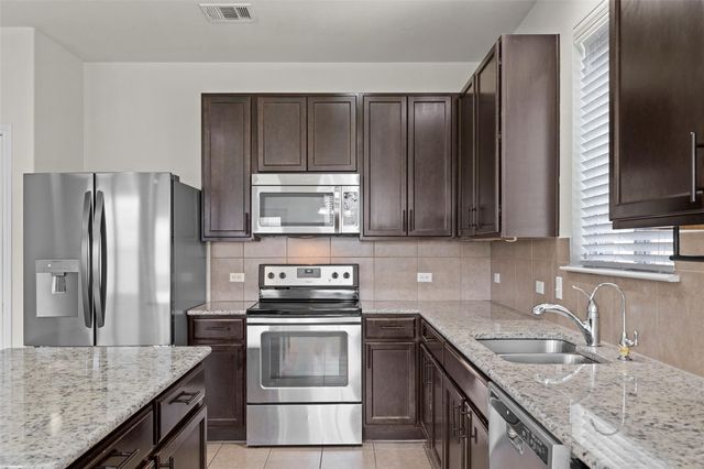 156 Marcheeta WAY, Leander, TX 78641