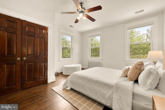 1616 WEBSTER ST NW, Washington, DC 20011