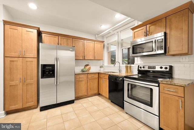 1616 WEBSTER ST NW, Washington, DC 20011