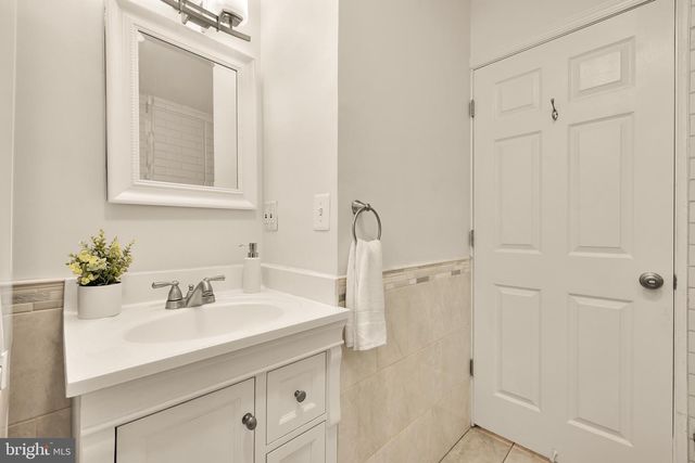 1616 WEBSTER ST NW, Washington, DC 20011