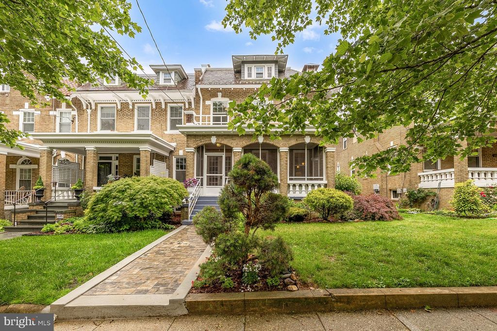 1616 WEBSTER ST NW, Washington, DC 20011