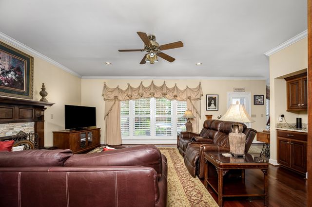 104 SAINT ANDREWS PLACE, Tullahoma, TN 37388