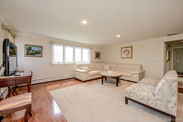159 National Boulevard, Long Beach, NY 11561