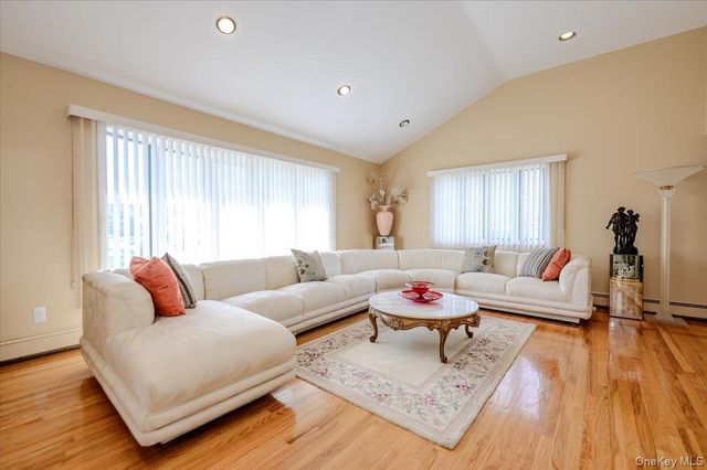 159 National Boulevard, Long Beach, NY 11561