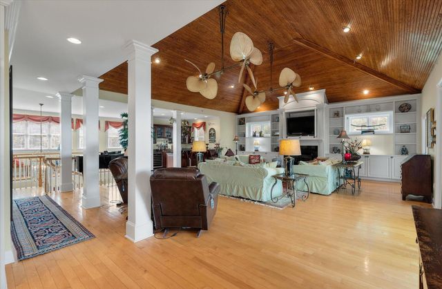 27 Waterway Island Drive, Isle Of Palms, SC 29451