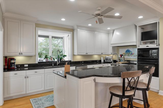 27 Waterway Island Drive, Isle Of Palms, SC 29451