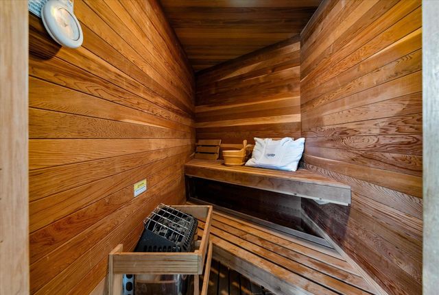 27 Waterway Island Drive, Isle Of Palms, SC 29451