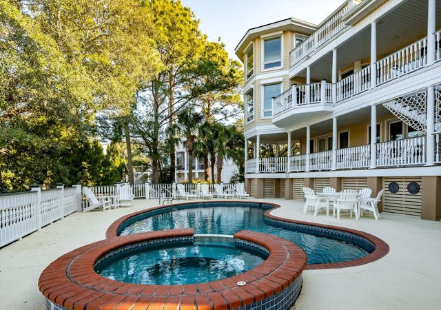 27 Waterway Island Drive, Isle Of Palms, SC 29451