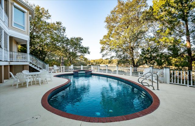 27 Waterway Island Drive, Isle Of Palms, SC 29451