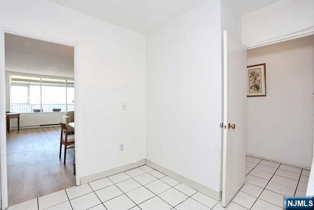 6 Horizon Road 1205, Fort Lee, NJ 07024