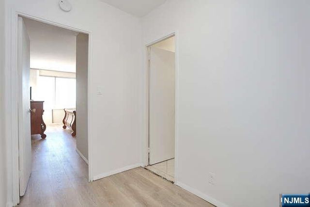 6 Horizon Road 1205, Fort Lee, NJ 07024