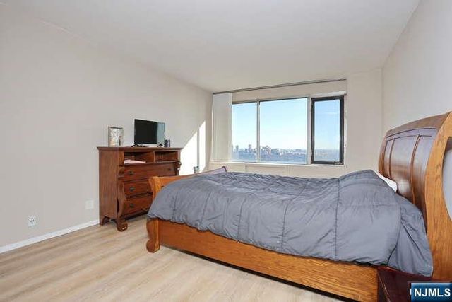 6 Horizon Road 1205, Fort Lee, NJ 07024