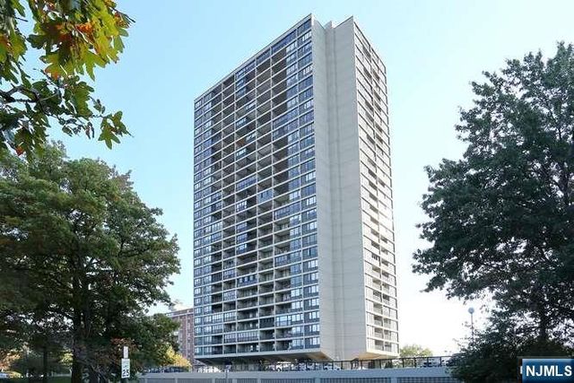 6 Horizon Road 1205, Fort Lee, NJ 07024