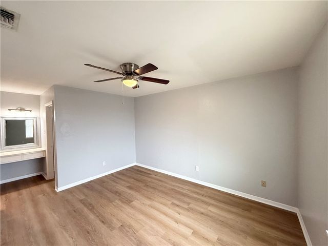 4011 Oak Bay Dr, Corpus Christi, TX 78413