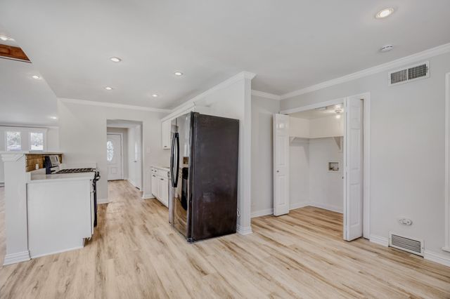 11719 Coral Hills Drive, Dallas, TX 75229