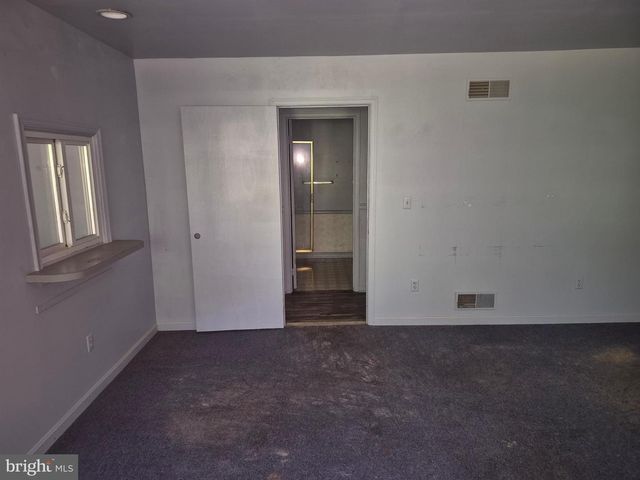 486 LEWISBERRY RD, New Cumberland, PA 17070
